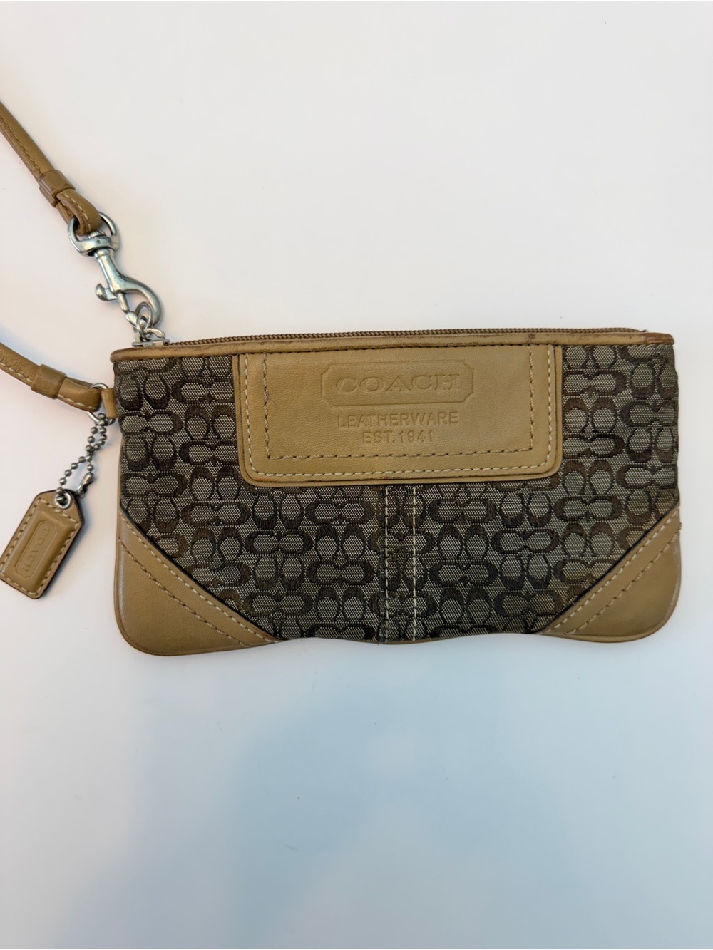 Vintage Y2K Coach Leatherware Est.1941 Zip Signature Pouch Wristlet